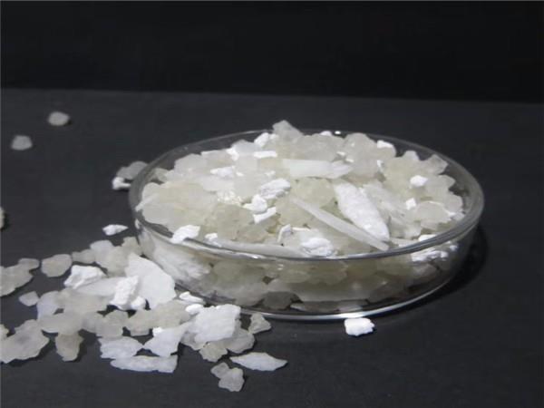 融雪劑生產(chǎn)廠家需要注意什么？